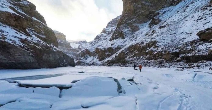 janskar river laddakh