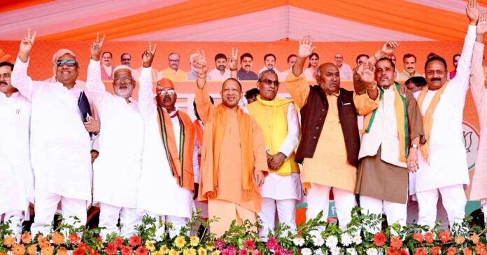 यूपी के सीएम योगी यूपी चुनाव प्रचार में