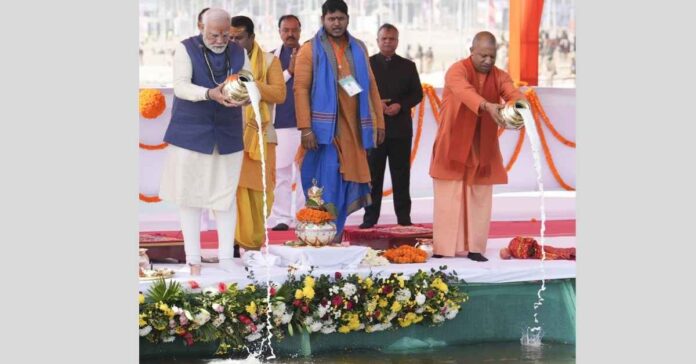 महाकुम्भ 2025: मां सरस्वती का दुग्धाभिषेक कर पीएम ने ‘निर्मल-अविरल जलधारा’ के संकल्प को किया साकार