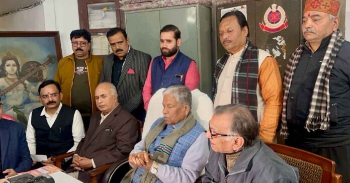 लखनऊ: मोती महल लान में श्री राम कथा महोत्सव की पत्रकार वार्ता आयोजित