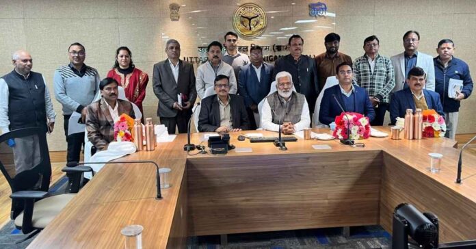 उत्तरप्रदेश: कृषकों को समय पर सिंचाई सुविधा उपलब्ध कराना सरकार की प्राथमिकता- स्वतंत्र देव सिंह
