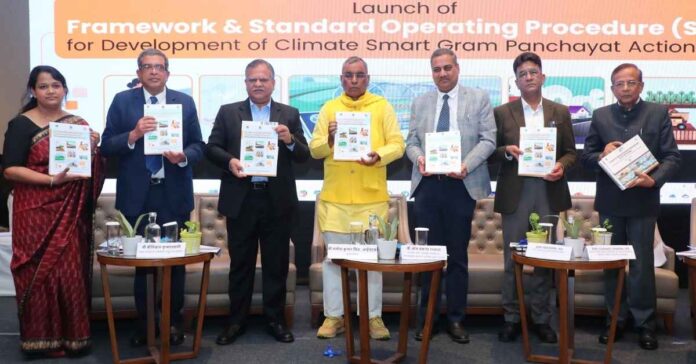 उत्तरप्रदेश: पंचायतीराज मंत्री ने 43 ग्राम पंचायतों के लिए क्लाइमेट स्मार्ट योजना का विमोचन