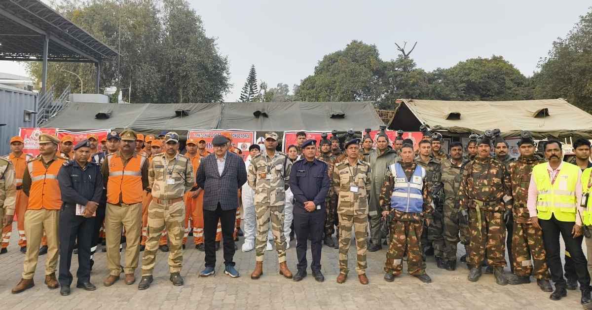 लखनऊ एयरपोर्ट में CBRN आपदा प्रबंधन पर मेगा मॉक अभ्यास: एनडीआरएफ और अन्य संस्थाओं की संयुक्त पहललखनऊ एयरपोर्ट में CBRN आपदा प्रबंधन पर मेगा मॉक अभ्यास: एनडीआरएफ और अन्य संस्थाओं की संयुक्त पहल