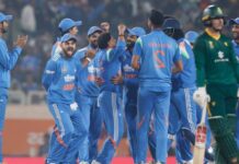 Sports News:साउथ अफ्रीका दूसरे वनडे में तीन बदलाव कर सकती है—क्या इस खिलाड़ी को मिलेगा टीम में स्थान?