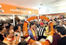 जनसुनवाई से जनकल्याण तक: सरोजनीनगर में बना सुशासन का प्रभावी मॉडल, शिक्षा, स्वास्थ्य और विकास में दिखा व्यापक असर, डॉ. राजेश्वर सिंह ने पराग कार्यालय में की जनसुनवाई