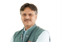 पत्रकारों के सामाजिक सुरक्षा कवच के लिए सरोजनी नगर विधायक डॉ. राजेश्वर सिंह ने सीएम योगी से की महत्वपूर्ण मांग: प्रदेश के वरिष्ठ पत्रकारों के लिए नियमित पेंशन और दिवंगत पत्रकारों की विधवाओं को न्यूनतम ₹25 हजार मासिक सहायता की मांग, विधायक ने मुख्यमंत्री योगी आदित्यनाथ को भेजा पत्र