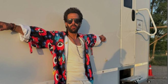 karanveer-mehra-4-1735708569-e1735710981122-660x330