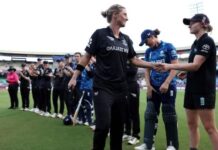 स्पोर्ट्स न्यूज़ :19 साल के शानदार क्रिकेट सफर का अंत! वर्ल्ड कप के दौरान दिग्गज खिलाड़ी ने किया संन्यास का ऐलान, उनकी रिटायरमेंट स्पीच सुनकर फैंस की आंखें नम हो गईं