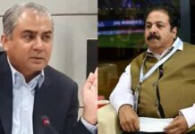 Sports News:BCCI बड़े एक्शन के मूड में, मोहसिन नकवी को घेरने की बनाई रणनीति; एशिया कप ट्रॉफी को लेकर आई अहम अपडेट।