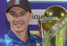 Harry Brook Hits Century Against Sri Lanka:6,6,6,6,6,6,6,6,6… श्रीलंकाई गेंदबाजों की जबरदस्त पिटाई, महज़ 113 गेंदों में ठोके 191 रन