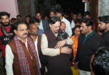 संकट में सिर्फ सांत्वना नहीं, समाधान लेकर पहुँचे सरोजनीनगर विधायक: शोक में डूबे परिवारों के संबल बने डॉ. राजेश्वर सिंह