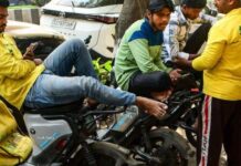 गिग वर्कर्स यूनियन का ऐलान: 26 जनवरी को ऐप सेवाएं रहेंगी बंद, 3 फरवरी को होगा प्रदर्शन