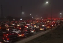 Republic Day 2026: दिल्ली में ट्रैफिक पर क्या असर, किन रास्तों पर रहेगा बंद और Metro शेड्यूल क्या होगा?