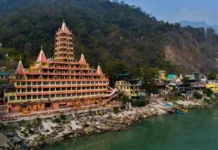 ऋषिकेश वीकेंड ट्रिप: 48 घंटे में पाएं शांति और रोमांच का परफेक्ट अनुभव