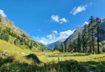 शांति और सुकून की तलाश? समर वेकेशन में एक्सप्लोर करें Uttarakhand की ये 5 ऑफबीट डेस्टिनेशन