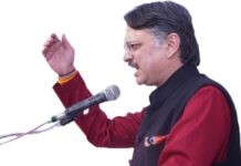 सपा नेताओं की बयानबाज़ी पर सरोजनीनगर विधायक का तीखा प्रहार : बोले – राजनीति में शालीनता और मर्यादा जरूरी, प्रधानमंत्री पर अमर्यादित टिप्पणी लोकतांत्रिक संस्कारों पर हमला : डॉ. राजेश्वर सिंह
