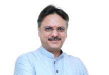 मोदी जी के विकसित भारत और योगी जी के विकसित उत्तर प्रदेश विजन को धरातल पर उतार रहा सरोजनी नगर: AI City, Defence Corridor, Aero City और Wellness City के साथ उत्तर प्रदेश का नया ग्रोथ इंजन बन रहा सरोजनी नगर – डॉ. राजेश्वर सिंह