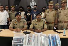 पुलिस कमिश्नरेट लखनऊ में दक्षिणी जोन की पुलिस की बड़ी कार्रवाई : अंतरराष्ट्रीय साइबर ठगी गिरोह का भंडाफोड़, 4 गिरफ्तार; 718 शिकायतों से जुड़े मिले तार