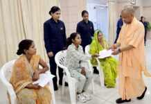नर सेवा को नारायण सेवा मानकर 25 करोड़ प्रदेशवासियों के हित के लिए कार्य कर रही सरकारः मुख्यमंत्री