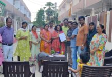 लखनऊ : सरोजनी नगर विधानसभा की औरंगाबाद ओमेक्स सिटी में जन संवाद और चाय पर चर्चा ; स्थानीय समस्याओं के समाधान का दिया आश्वासन