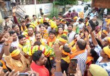 आपका विधायक-आपके द्वार: नीलमथा के विकास का नया रोडमैप तैयार, 187 जनसमस्याओं पर कार्रवाई का संकल्प ; 181वें सप्ताह में विधायक डॉ.राजेश्वर सिंह ने गिनाईं जनसेवा की उपलब्धियां