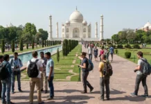 Delhi to Agra Trip: मानसून में ताजमहल, आगरा फोर्ट और बेबी ताज घूमें, ऐसे बनाएं एक दिन का शानदार प्लान